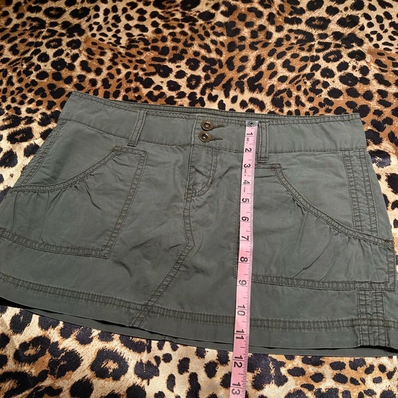 Y2K No Boundaries Green Cargo Mini - Picture 6 of 6